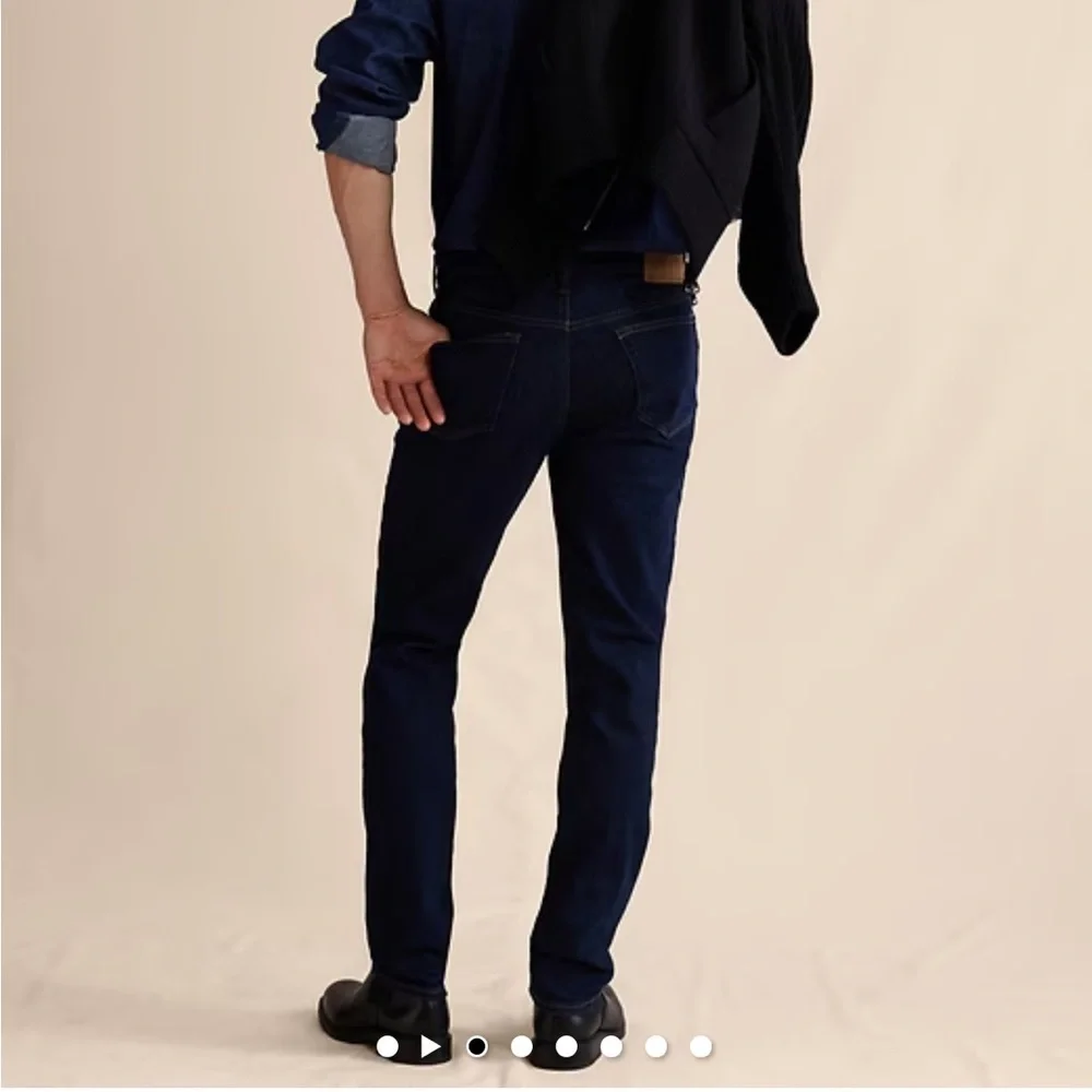 Banana Republic Men's Deep Indigo Straight slim jeans